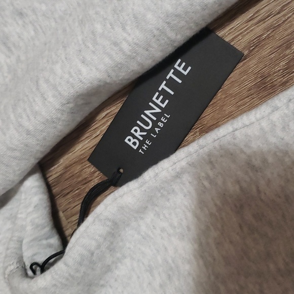 Brunette The Label The "KIND CLUB" Big Sister Crew Neck Sweatshirt | Pebble Grey - Picture 10 of 12